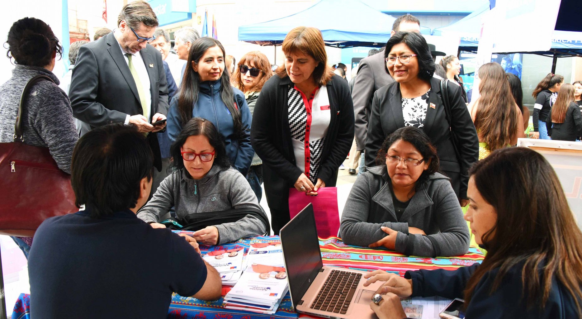 On Line.jpg